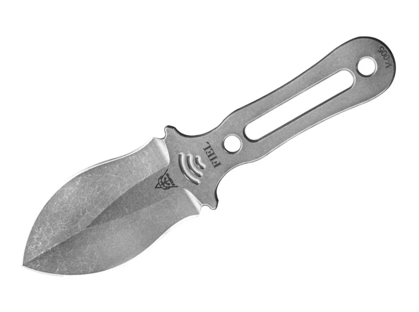 Store Fiel Neck Knives